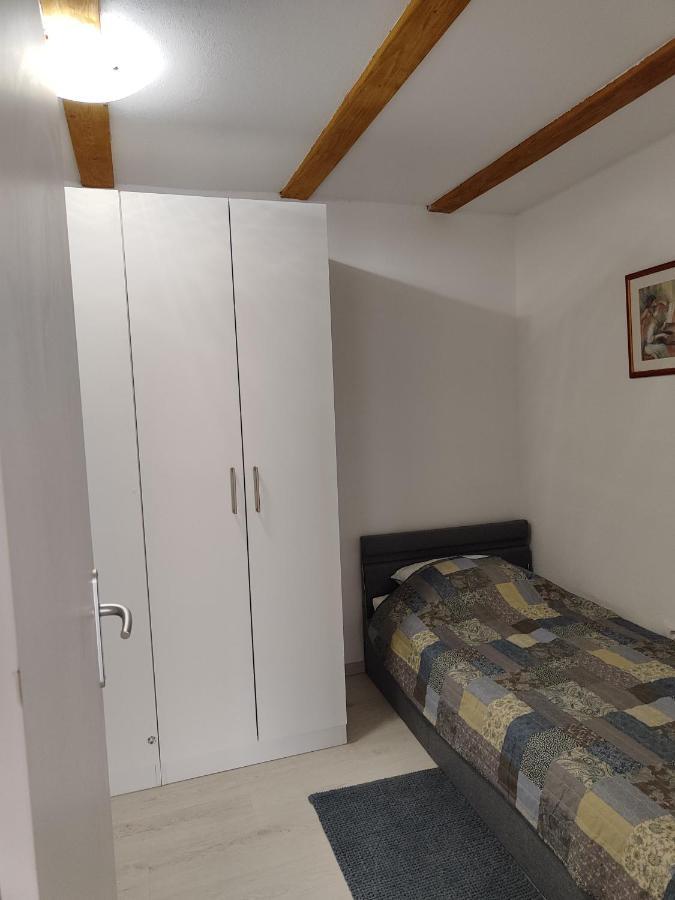 Rd22 Apartment 罗维尼 外观 照片